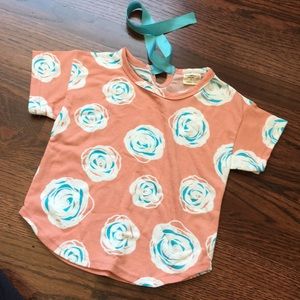 Girls 5T rose print ribbon top